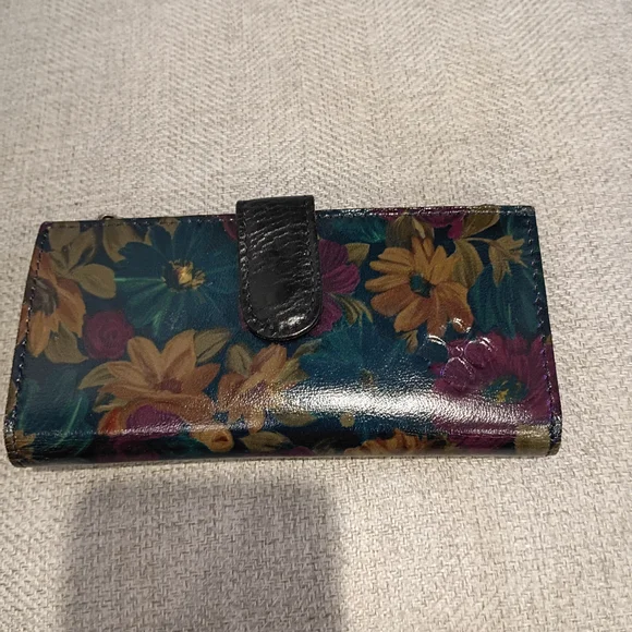 Patricia Nash Multicolor Floral Tote - Picture 2 of 3